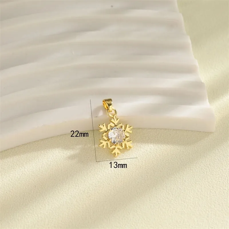 1 PCS/Package Hole 10mm  Copper Zircon 18K Gold Plated Heart Shape Snowflake Pendant