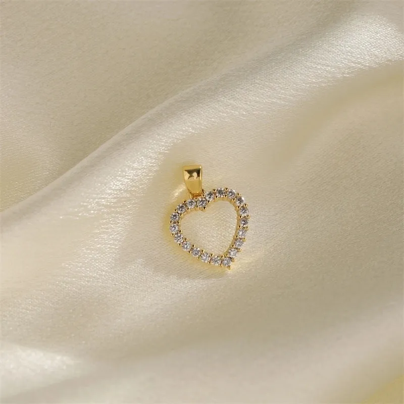 1 PCS/Package Hole 10mm  Copper Zircon 18K Gold Plated Heart Shape Snowflake Pendant