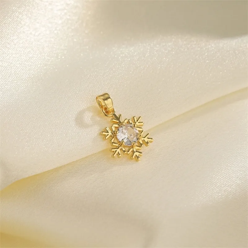 1 PCS/Package Hole 10mm  Copper Zircon 18K Gold Plated Heart Shape Snowflake Pendant