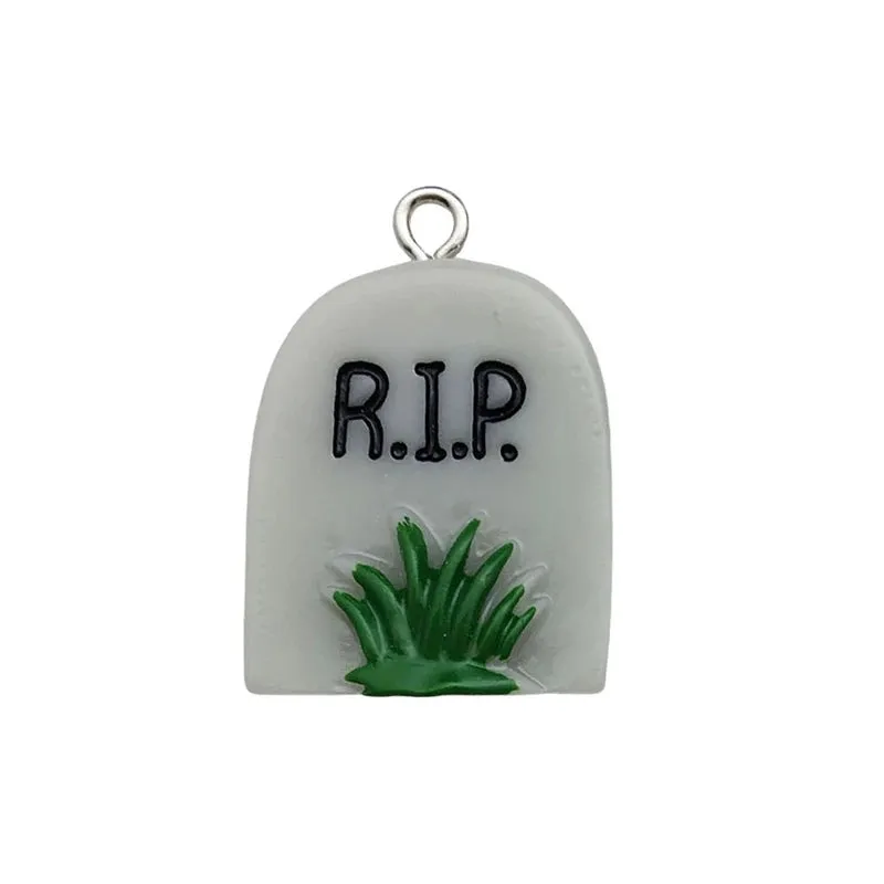 1 Piece Resin Pumpkin Hand Bat Pendant