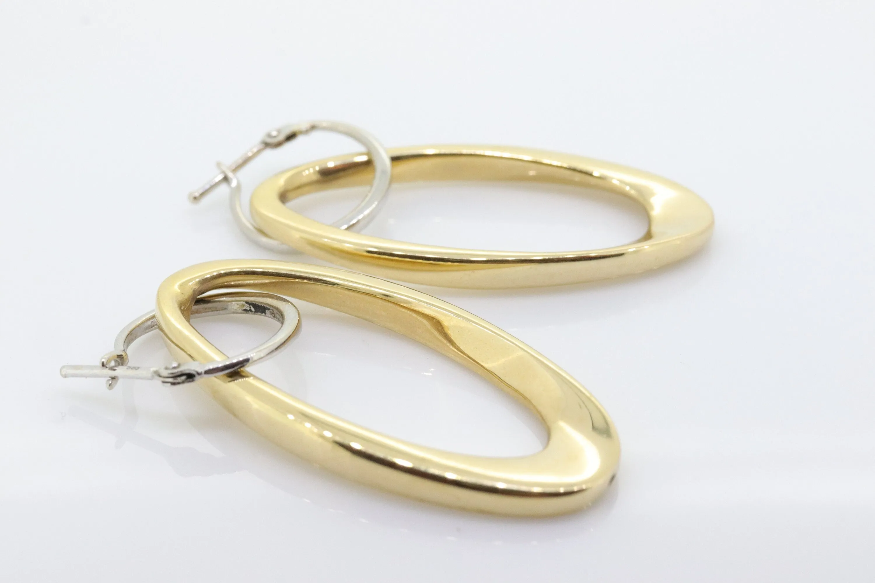 14k Gold Puffed Hollow HOOP Earrings. Intertwined Glossy Loop earrings. MILOR Italy st132/25
