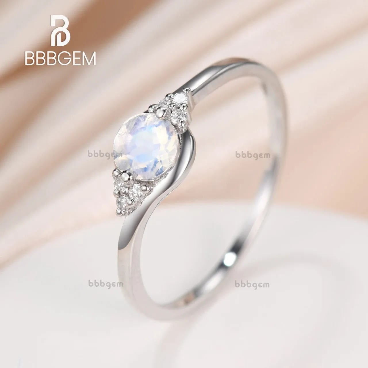 14K/18K Gold Art Deco Moonstone Engagement Ring Round Cut