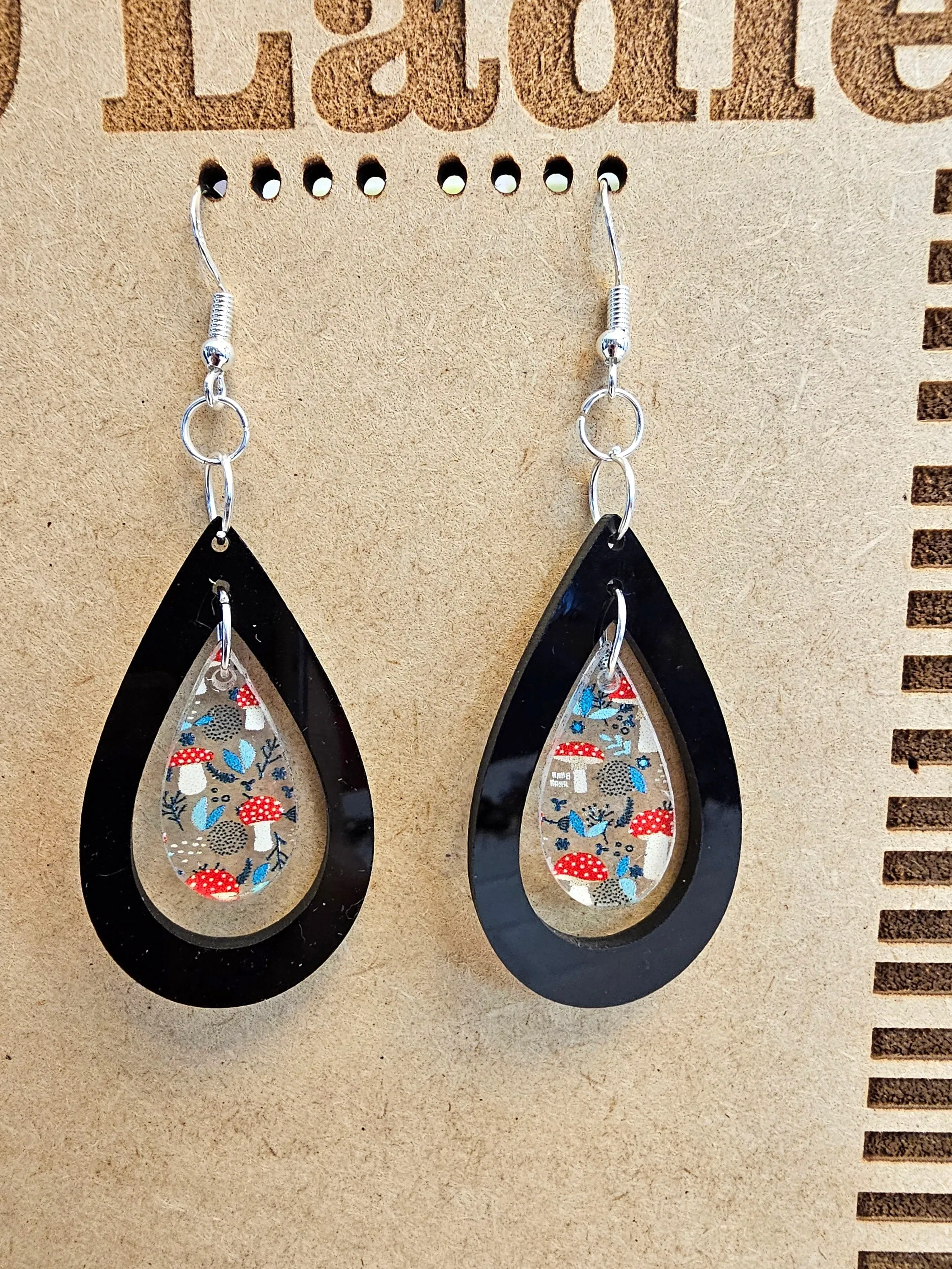 Acrylic Teardrop Mushroom Earrings, Cute Mushroom Dangle Earrings, Mushroom Earrings, Earring Gift, Dangle Earrings, Beautiful Jewelry Gift