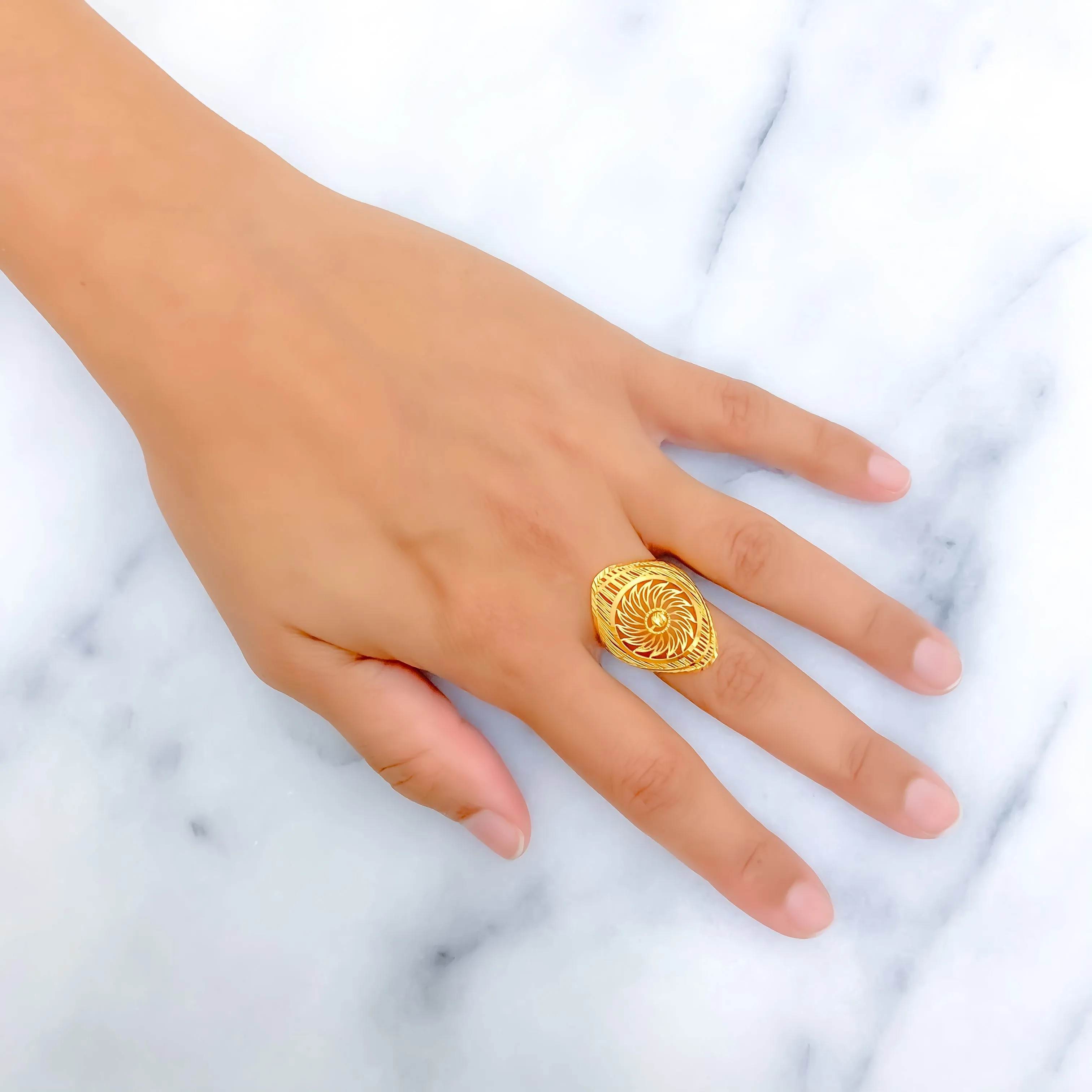 Blooming Flower 21k Gold Ring