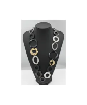 CIRCLE LINKED LONG NECKLACE