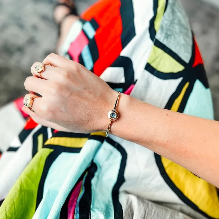 CLARTÉ  - Gatsby Round Sapphire Shaker Bangle