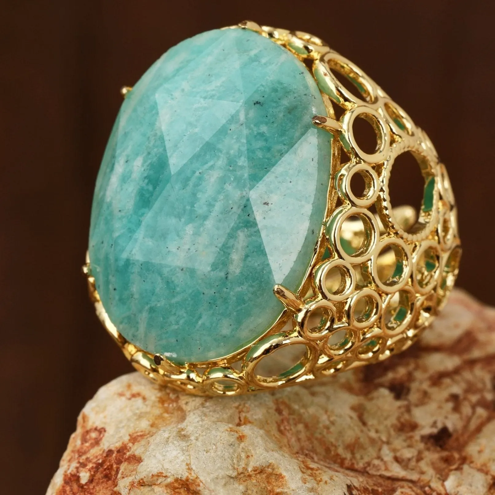 Classic Oval Gemstone Ring