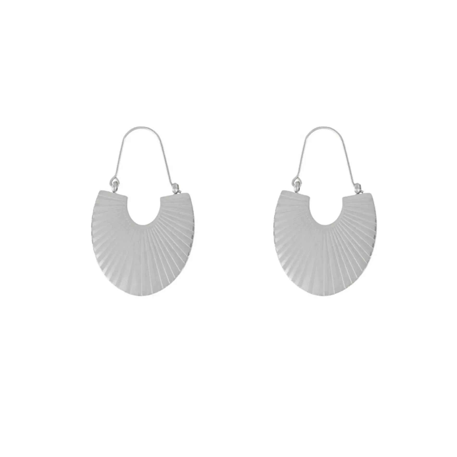 Courage Waterproof Ripple Fan Statement Earring Silver Plating