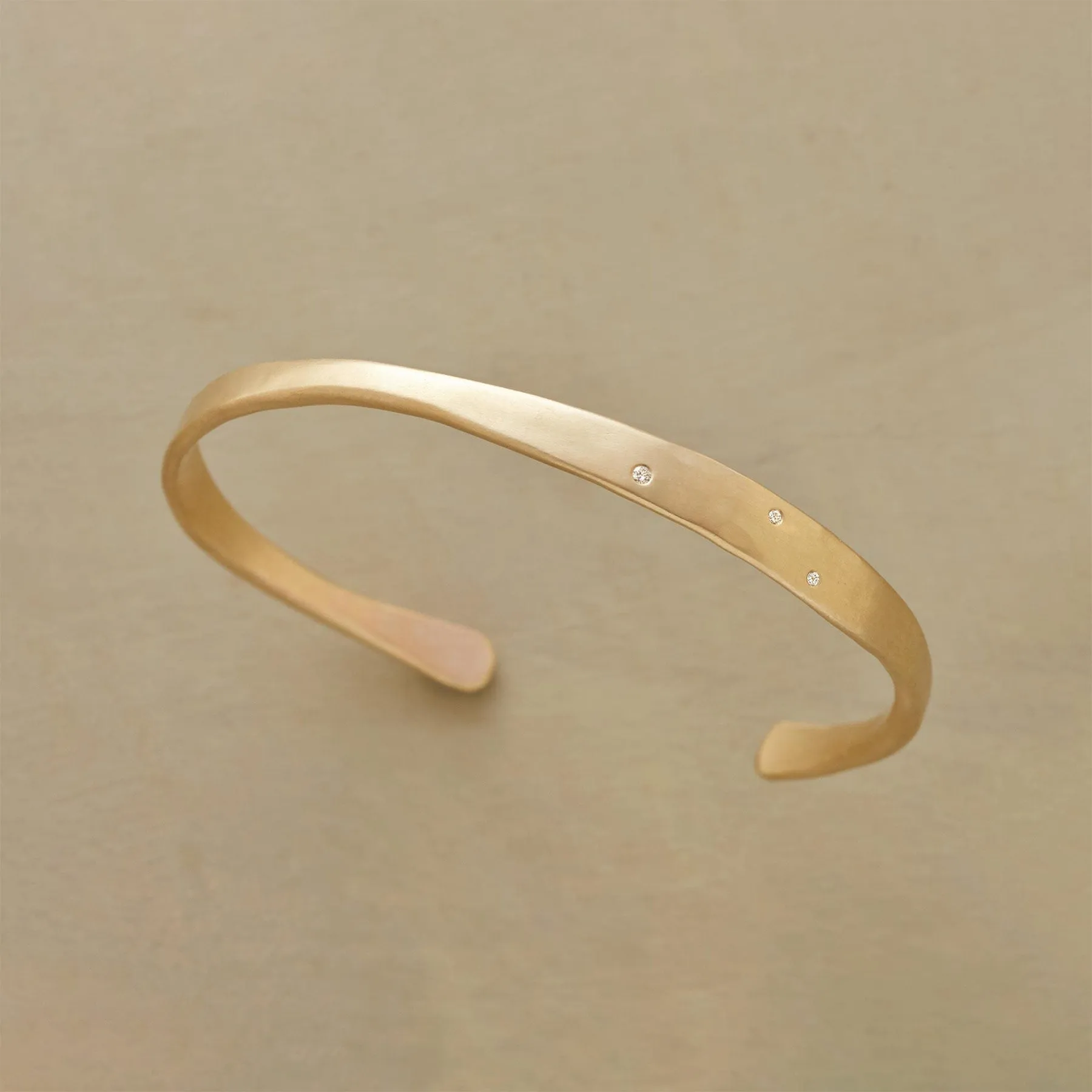 Curvaceous Cuff