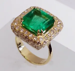 Emerald Diamond Ring