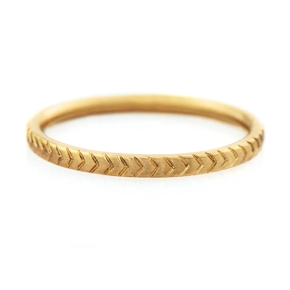 Engraved Geometric Pattern Wedding Band