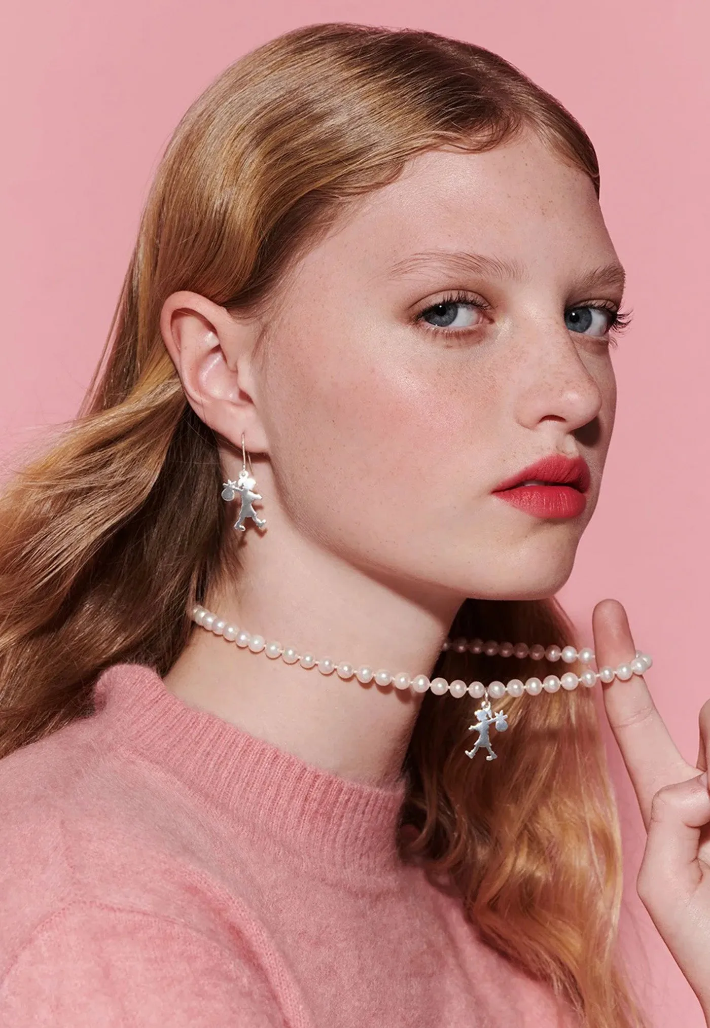 Girl With All The Pearls Necklace