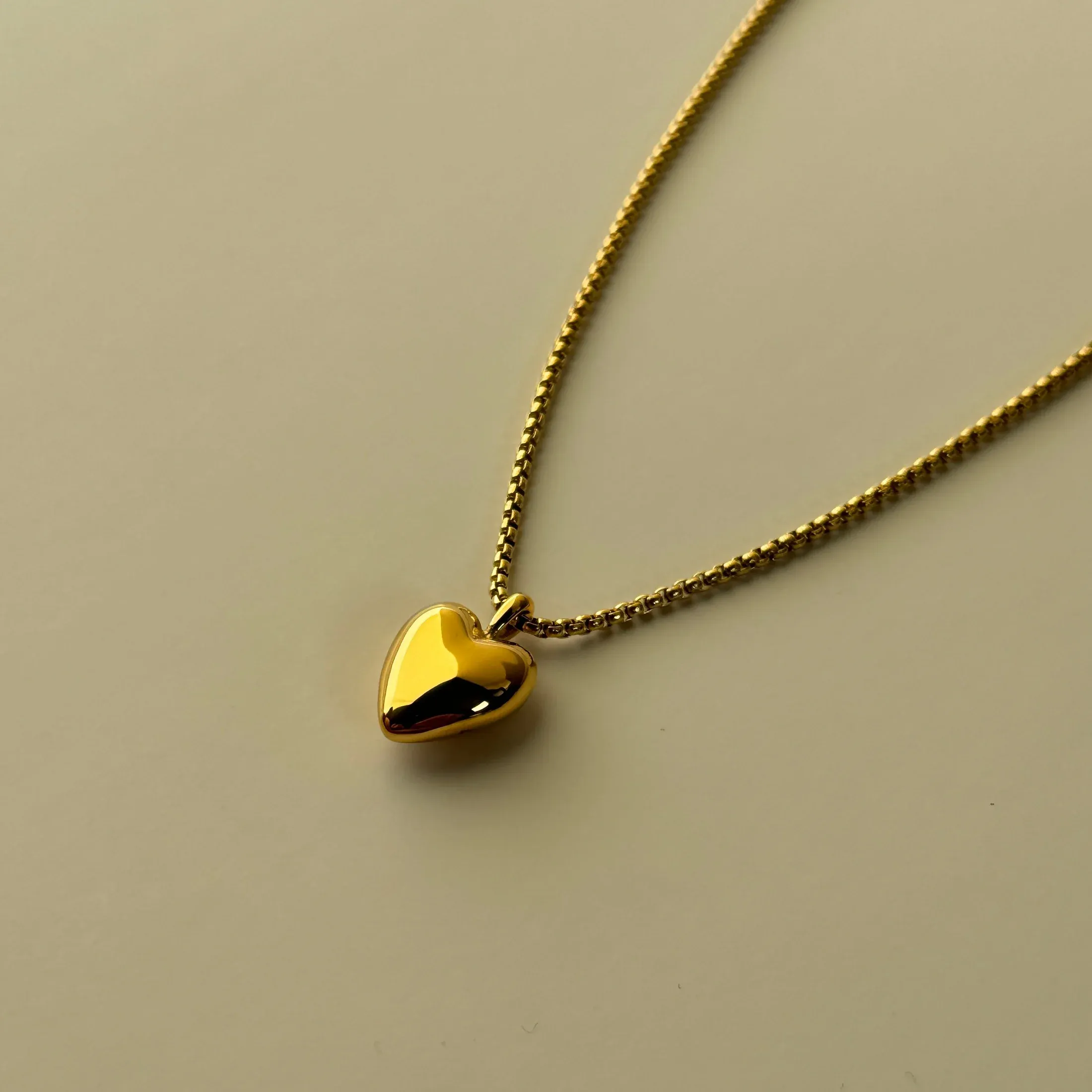 Mon Amour Necklace | Gold