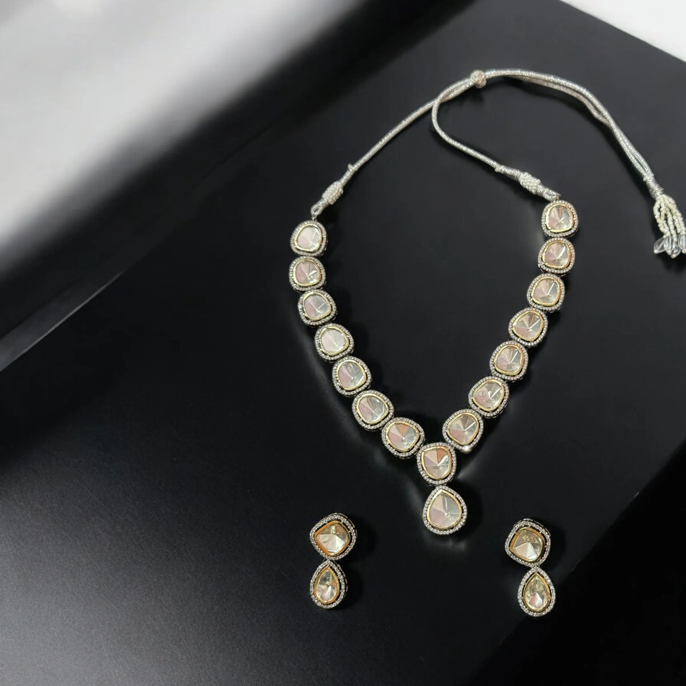 OLIVIA GLAMOUR JEWELLERY SET