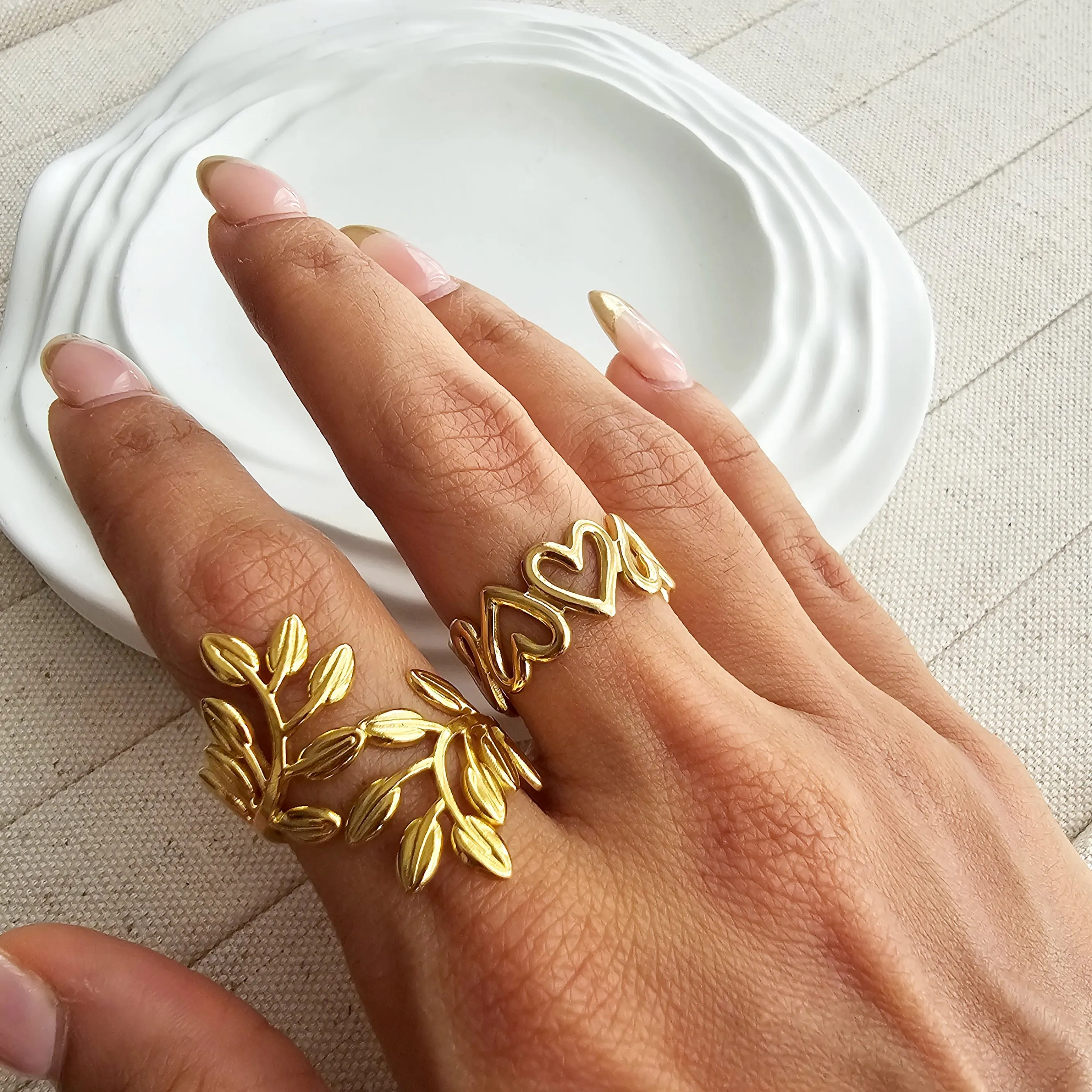 Open Leaf Adjustable Ring