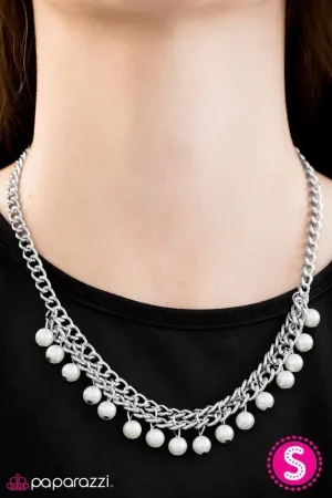 Paparazzi Necklace ~ Unchained METAL-dy - White
