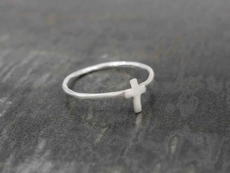 Petite Cross Ring
