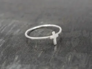 Petite Cross Ring