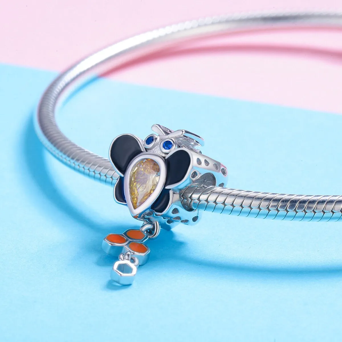 S925 Silver Cute Little Bee Charm Beads