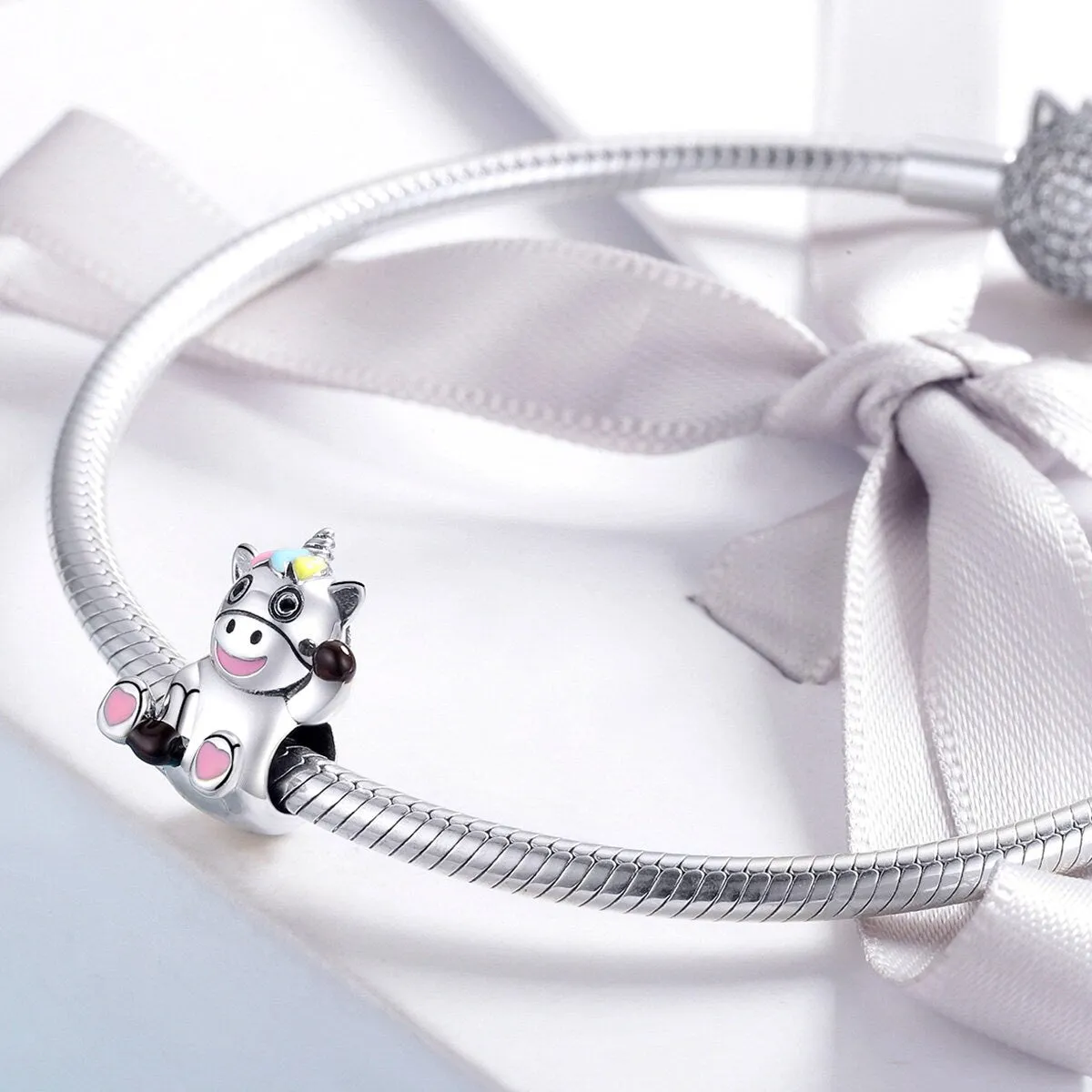 S925 Silver Cute Pony Charm Beads