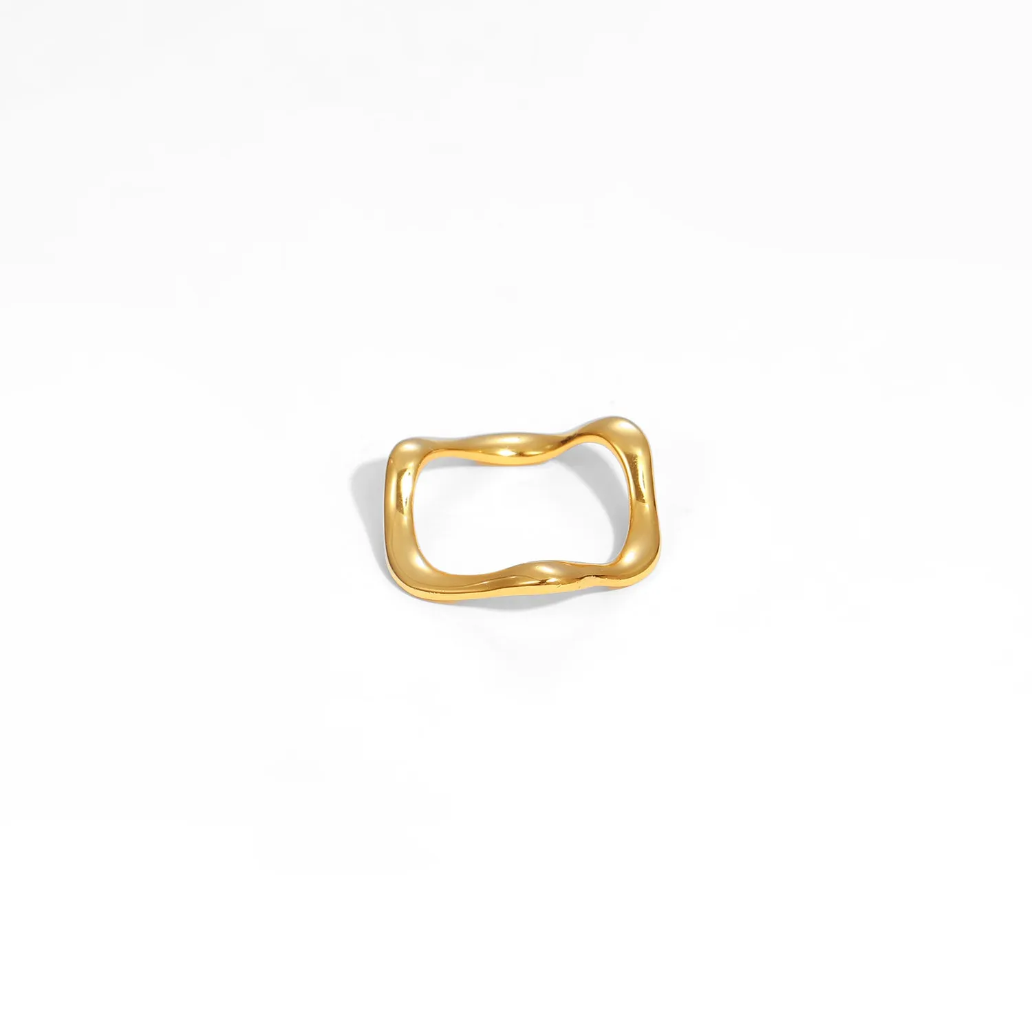 Simple Wavey Ring