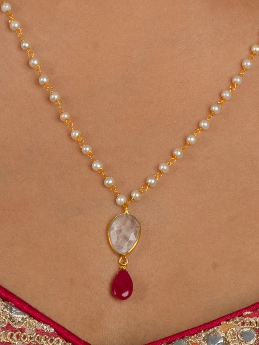 Single layered Ruby Red Pearl Drop Pendant Necklace