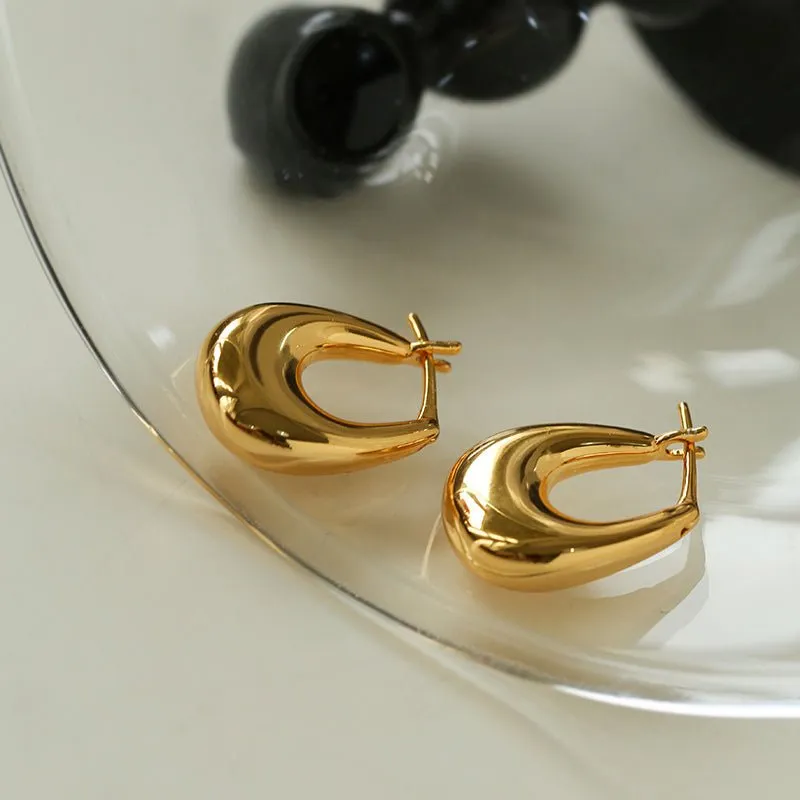 U-Shaped Minimalist Hoops Earrings