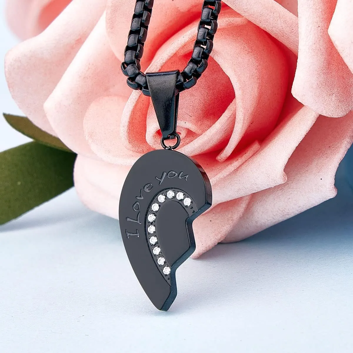 Wolentty Couple Matching Necklaces Broken Heart Pendants Inlaid Zirconic Stone Jewelry Gift for Valentine